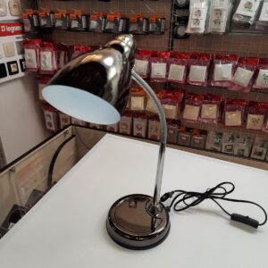 nastolnaya-lampa-9